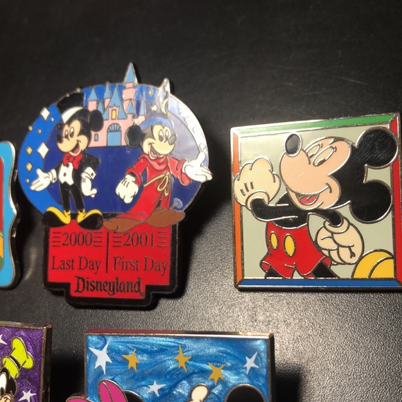 Disney pins -$5 each! - Picture 7 of 7